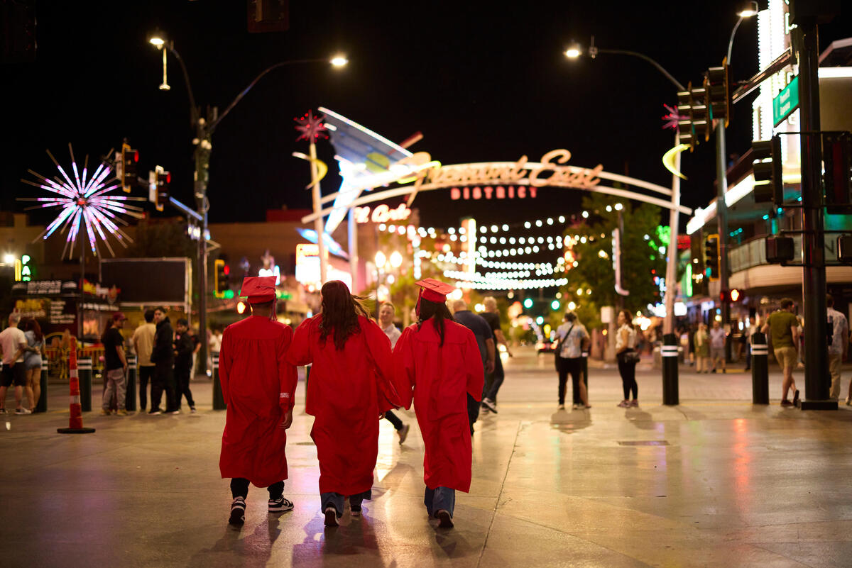Students walking to Downtown Fremont